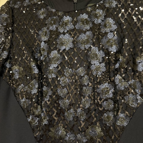 Adrianna Papell Beaded Gown NWT - Picture 3 of 3